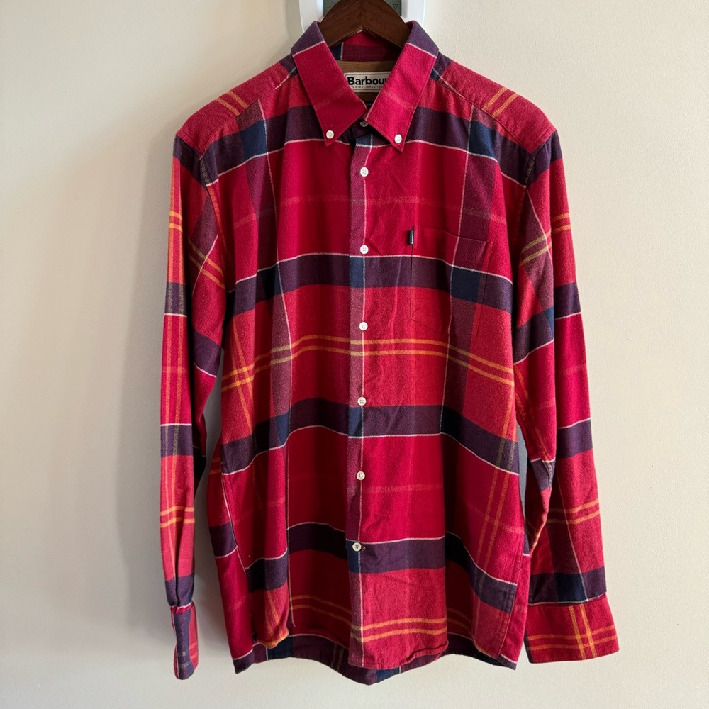 BARBOUR Flannel Shirt Mens Size Medium Red Blue Long Sleeve Plaid Button Down